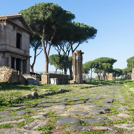Sonia Appia Antica House - 5 Min To Colosseum * Roma