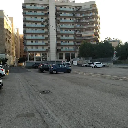 Sonia Appia Antica House - 5 Min To Colosseum Daire